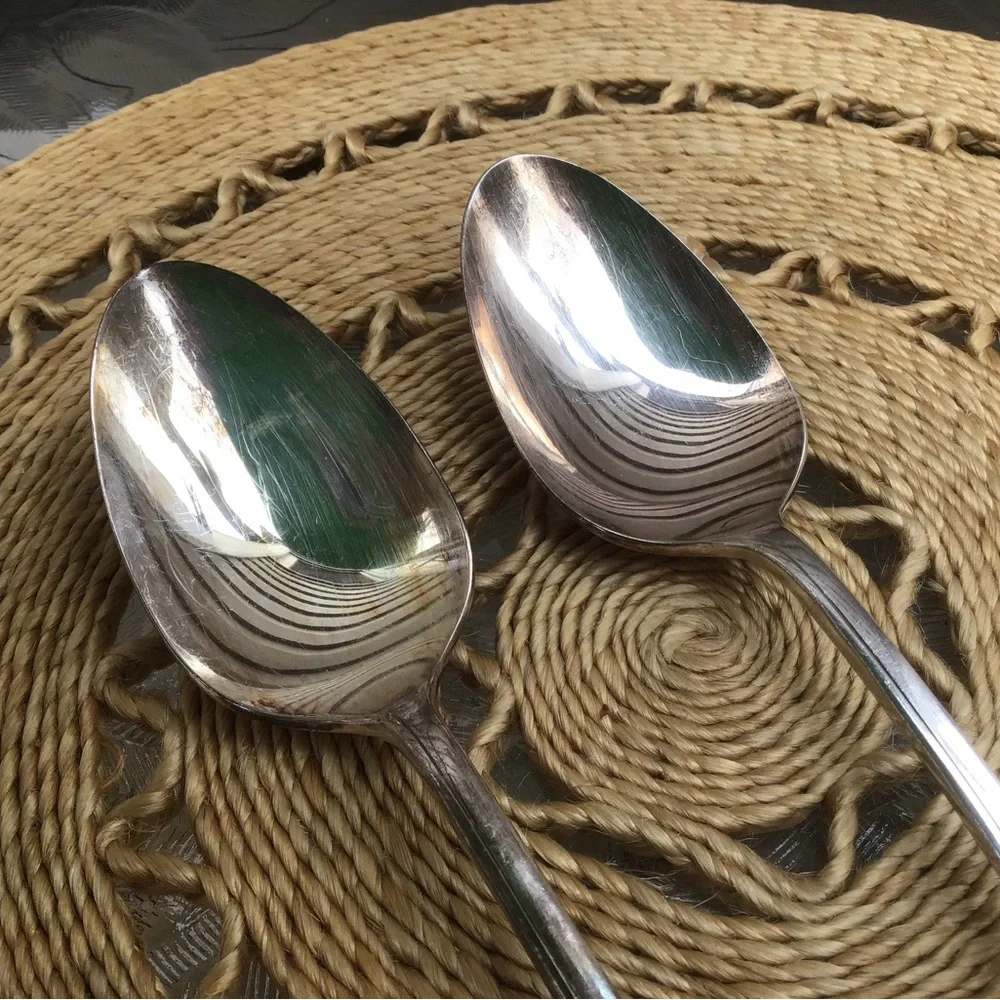 VTG “Oneida Community White Orchid” Silver Plated Spoons (3)